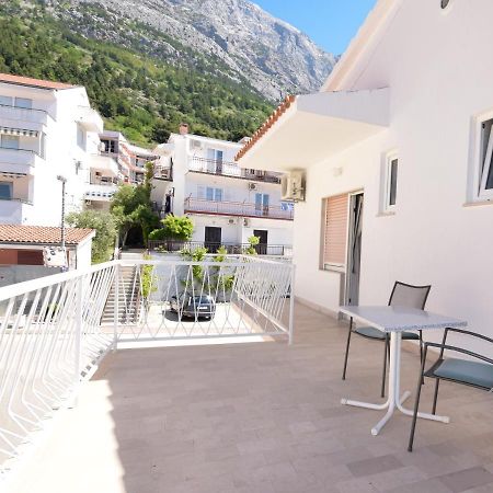 B&B Villa Ivona 2 Baška Voda Exterior foto