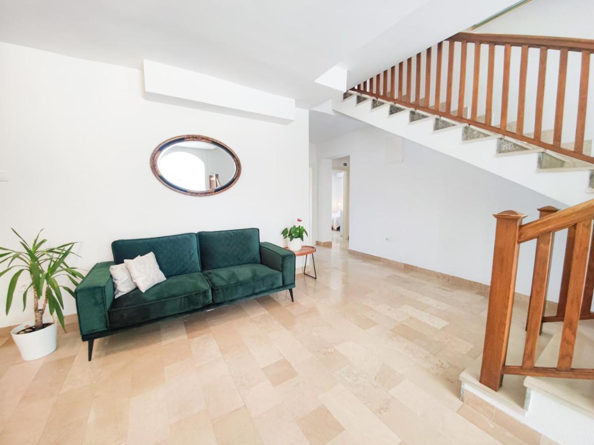 B&B Villa Ivona 2 Baška Voda Exterior foto
