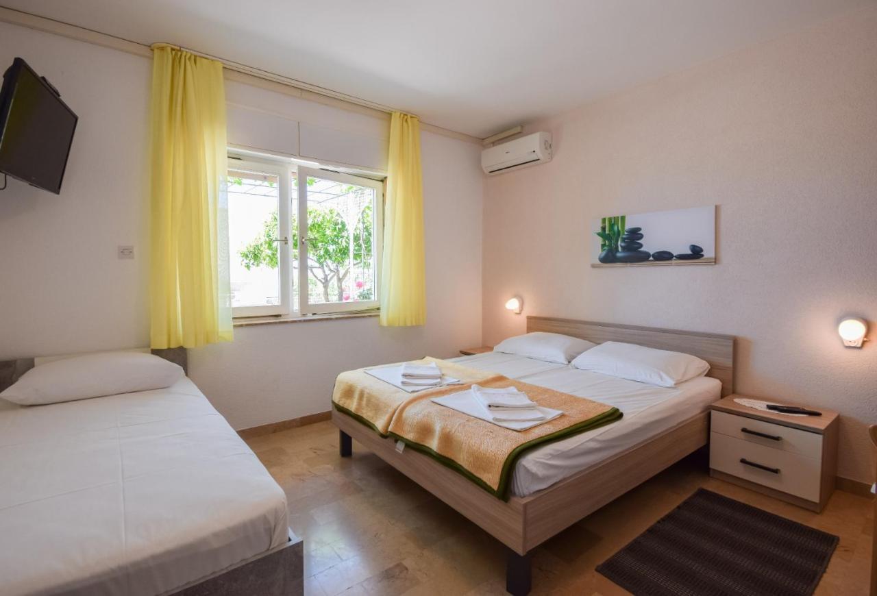 B&B Villa Ivona 2 Baška Voda Exterior foto